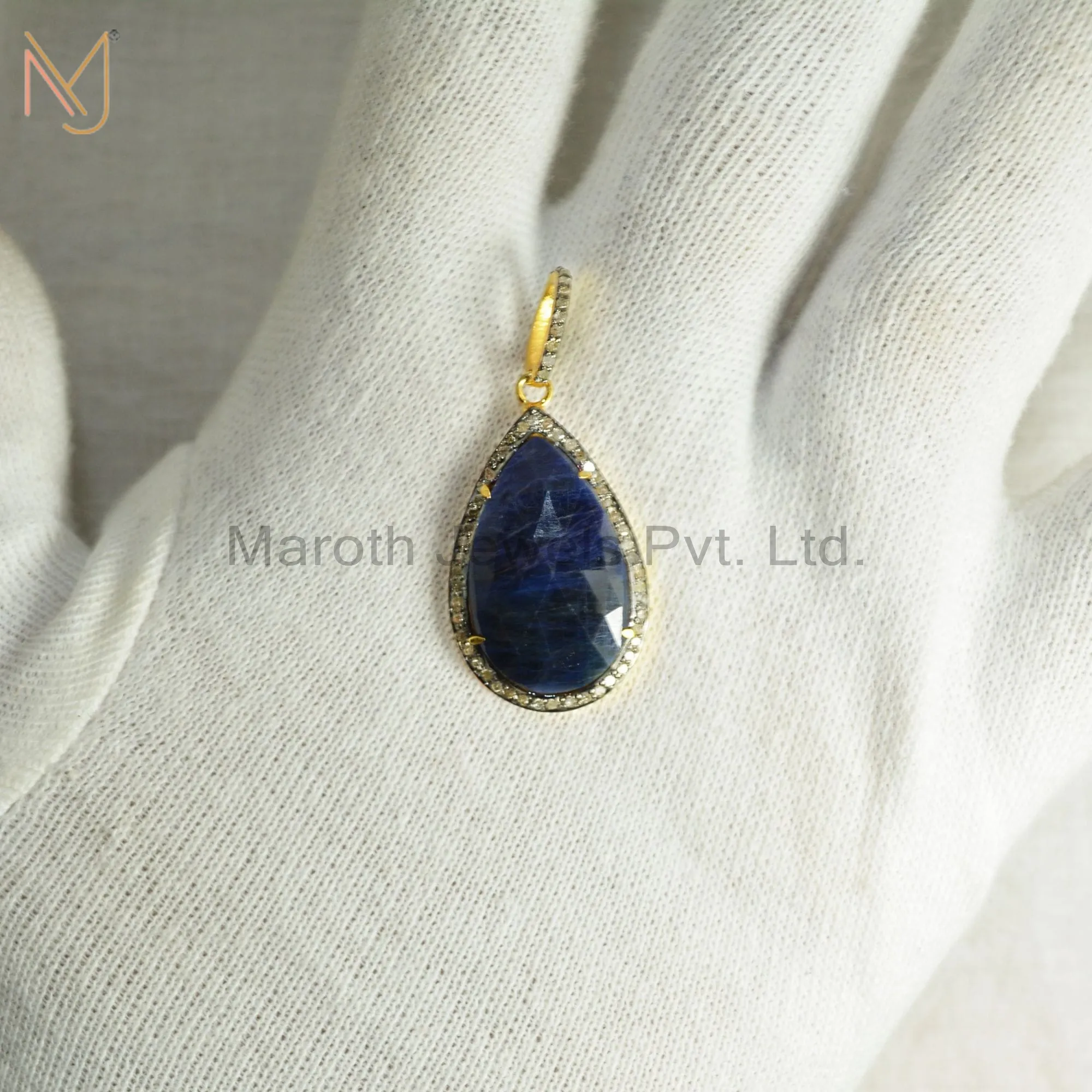 925 Sterling Silver Pave Diamond Blue Sapphire Gemstone Pendant Jewelry Manufacturer
