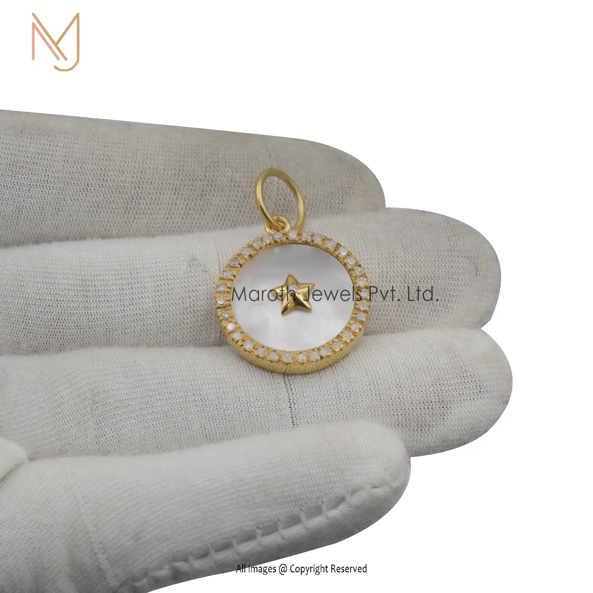 14K Yellow Gold Round Disc Star Pendant Jewely Supplier