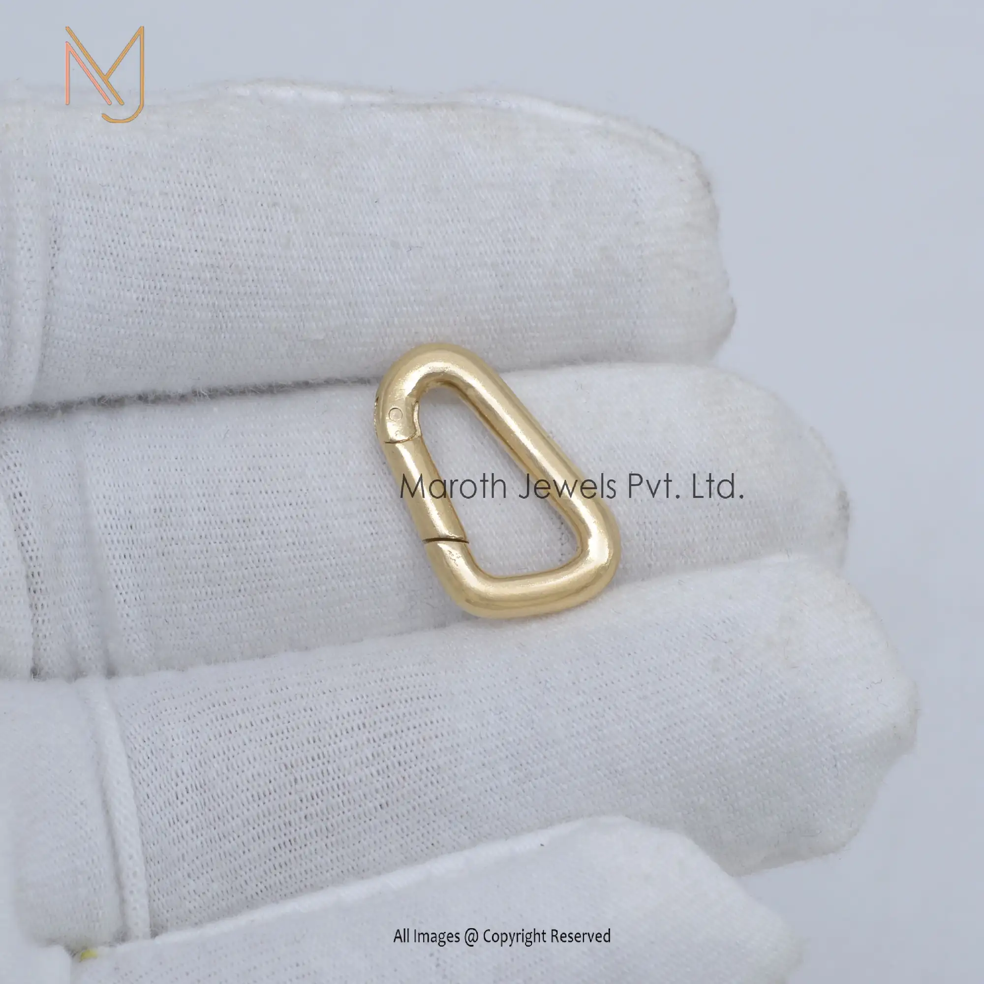 Wholesale 925 Silver Yellow Gold Plated Triangle Charm Holder Jewelry