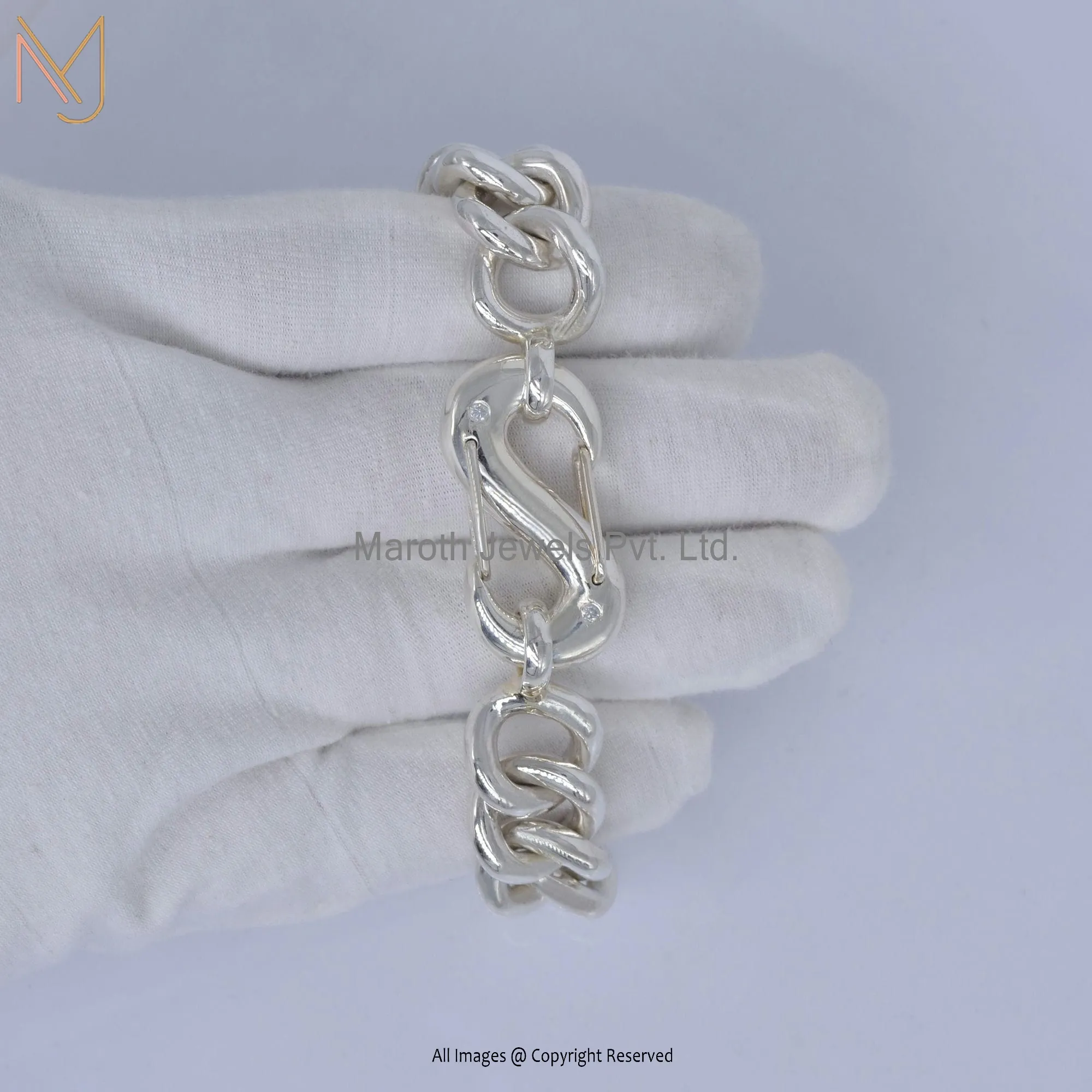 925 Sterling Silver Natural Silver Curb Chain Bracelet With S Lock Manufacturer