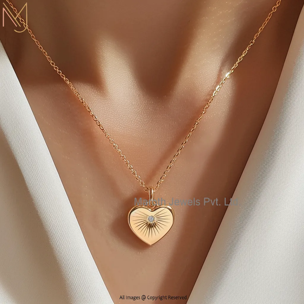 Wholesale 925 Sterling Silver Yellow Gold Plated Moissanite Heart Shaped Necklace