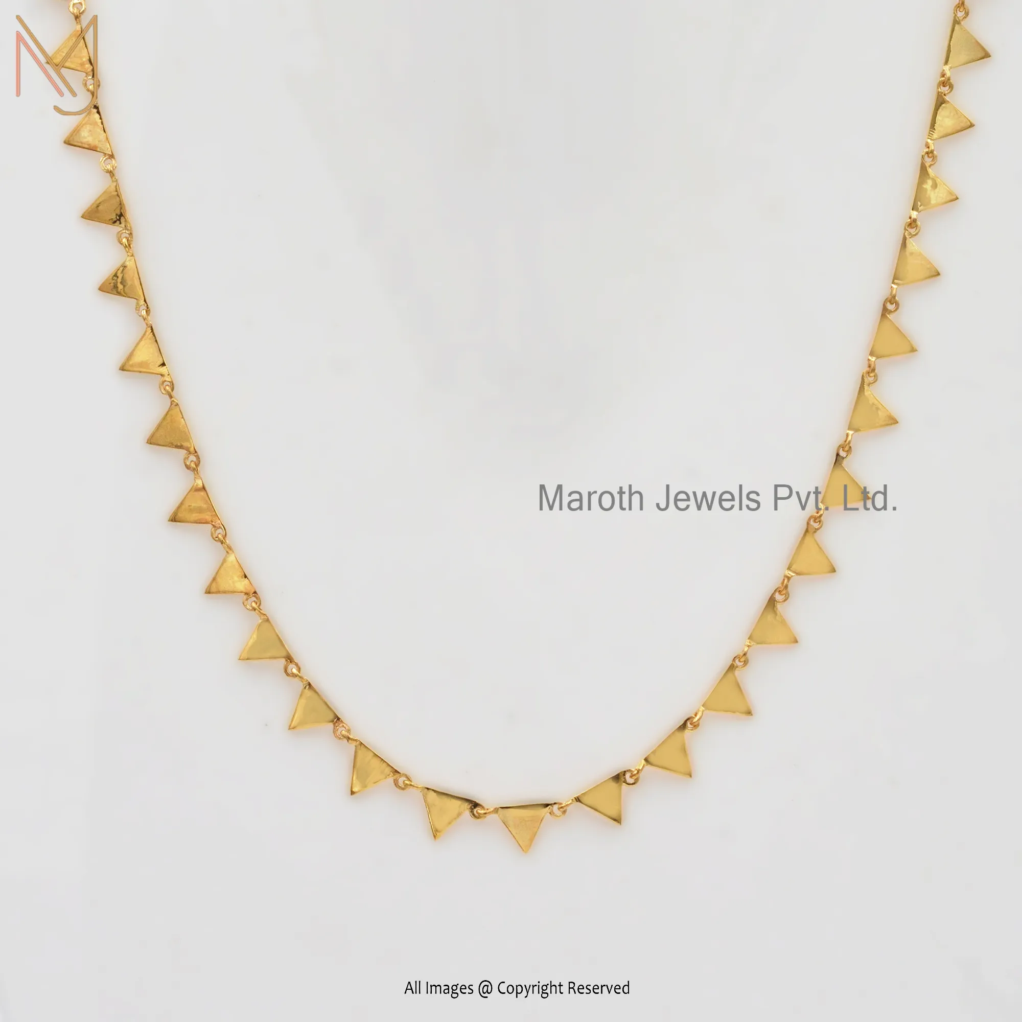 14k Solid Yellow Gold Triangle Necklace Manufacturer