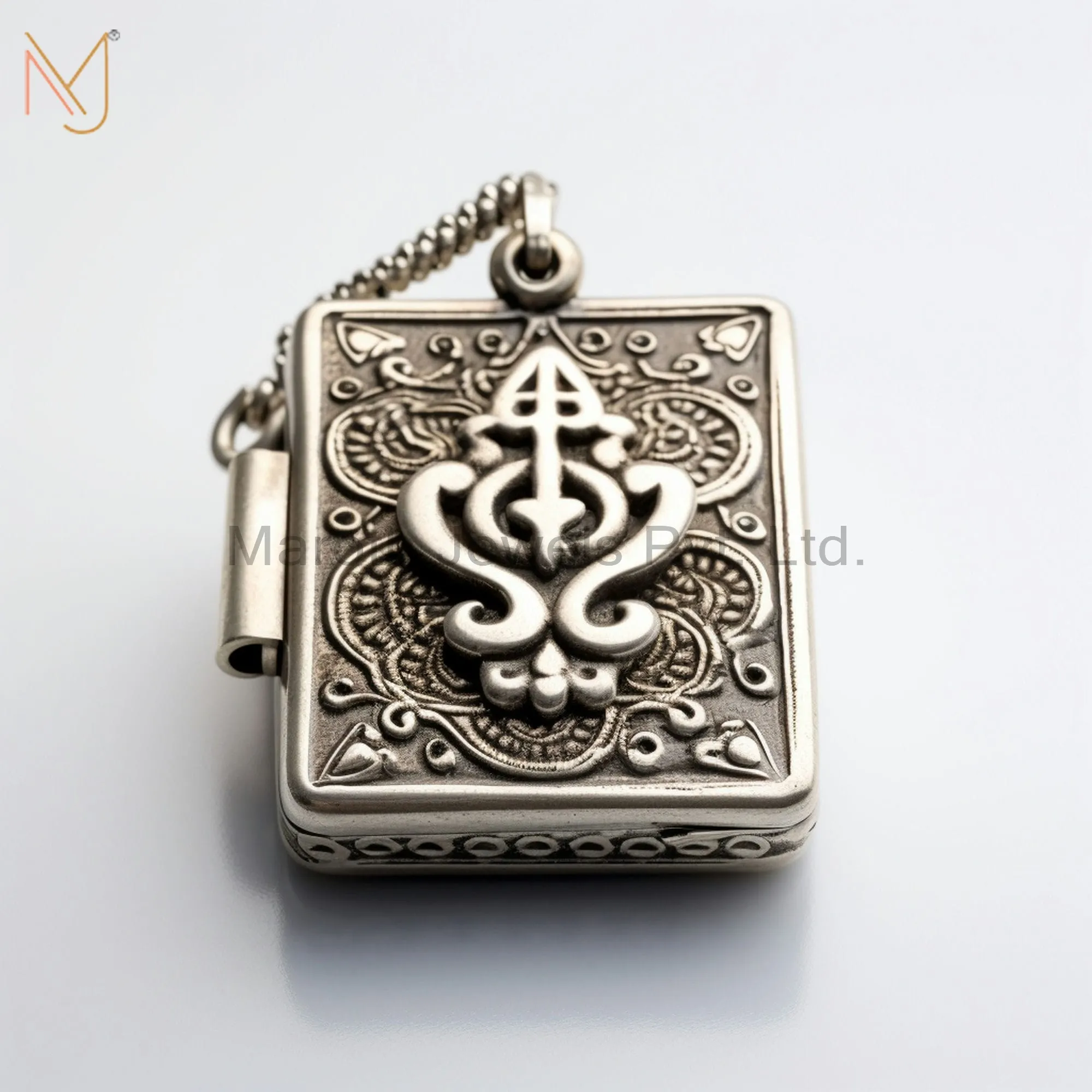 925 Sterling Silver Yellow Gold Plated Om Spiritual Tabiz Charm Pendant Jewelry Supplier